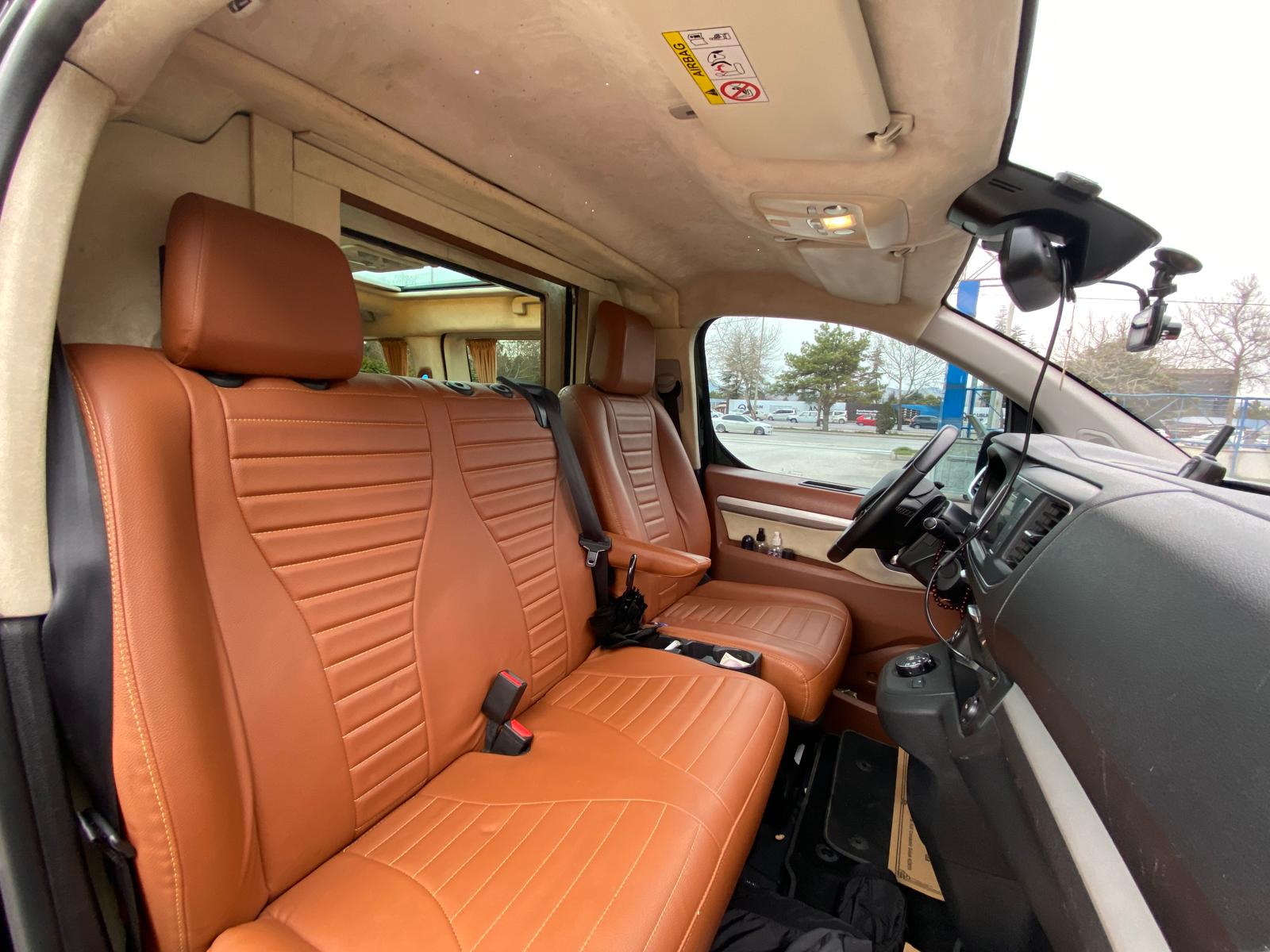 VIP Transfer Luxury Vehicle
