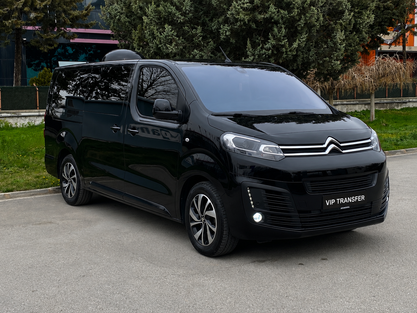 VIP Transfer Luxury Vehicle