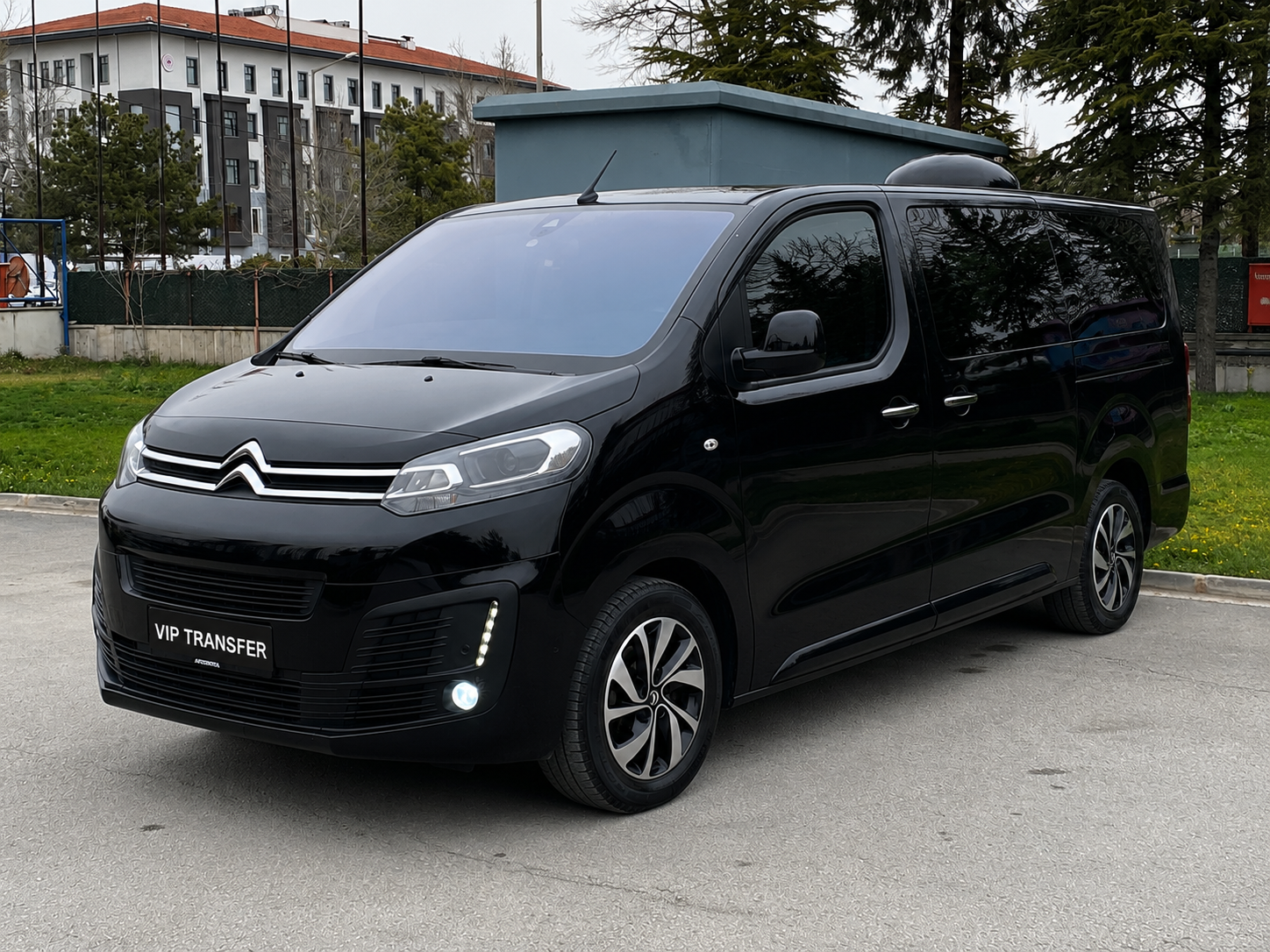VIP Transfer Luxury Vehicle